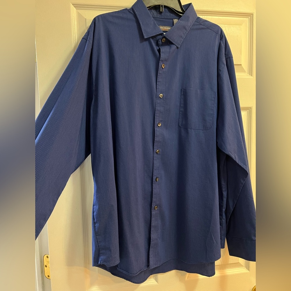 Men’s XXL Neck 18-18.5 Van Heusen Button Down Dress Shirt